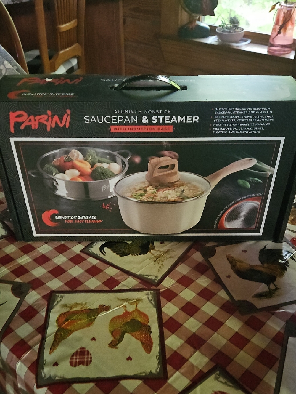 Parini Cream Nonstick Saucepan with Steamer Insert